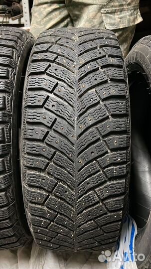 Michelin X-Ice North 4 205/55 R16 94T