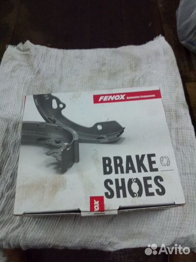 Колодки стояночного тормоза