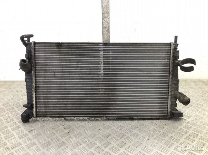 Радиатор (основной) Ford Focus 2 1.6 tdci 2011
