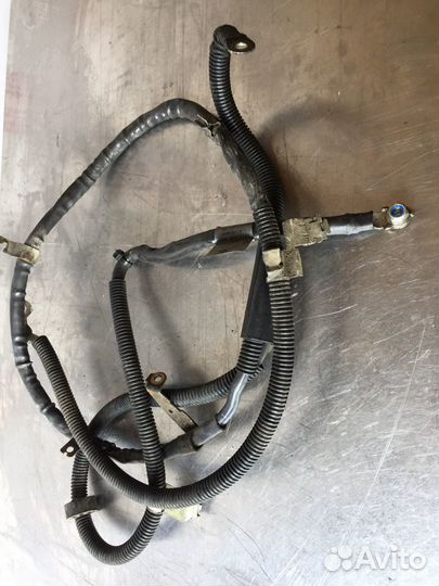 Провод стартера mercedes W212