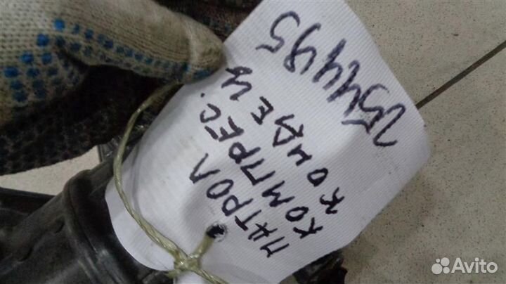 Компрессор системы кондиционирования Nissan Patrol