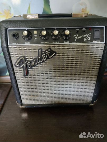 Комбик fender frontman 10g