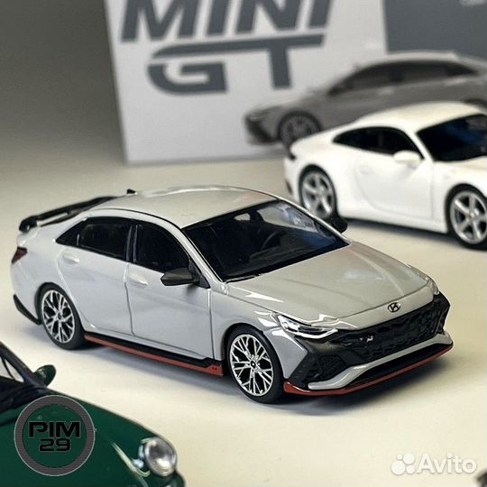 Модели авто Mini GT 1/64