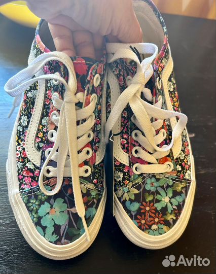 Новые Vans Liberty р.35