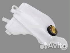 Расширительный бачок на модели Toyota