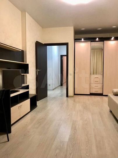 2-к. квартира, 64 м², 15/25 эт.