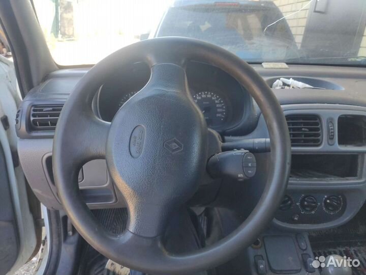 Фара левая Рено Клио 2001г