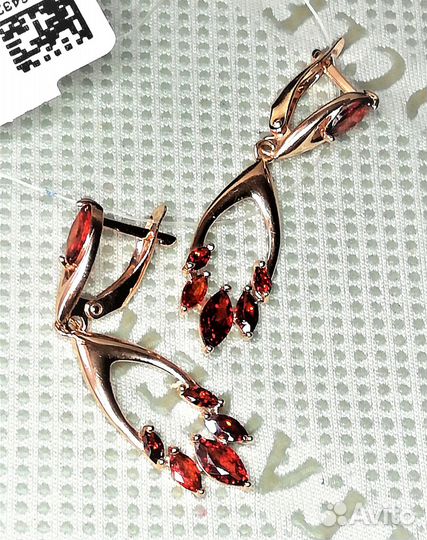 Серьги серебро гранат С252