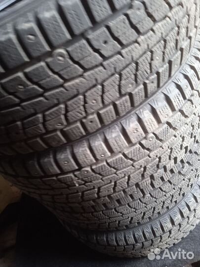 Dunlop SP LT Winter 185/65 R15 82T