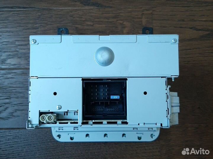 Магнитола фольксваген туарег 2012