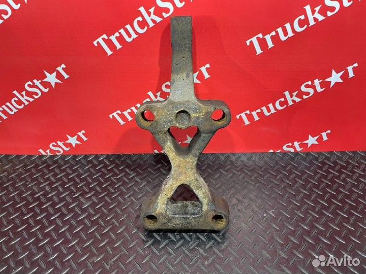 Кронштейн амортизатора заднего правый