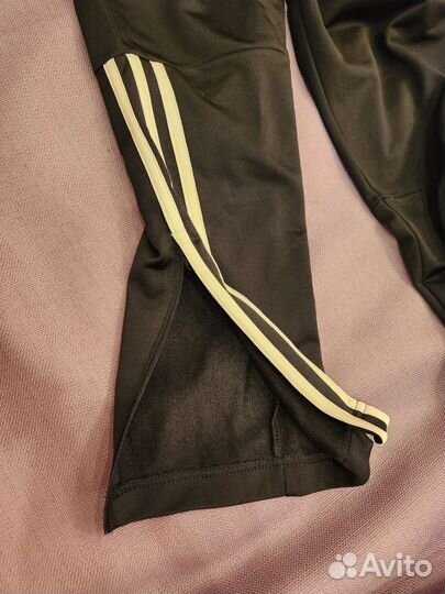 Спортивный костюм adidas для мальчика 152