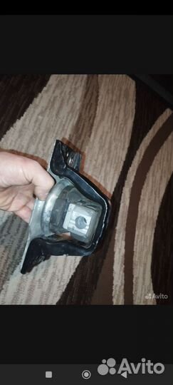 Подушка двигателя гидравлическая