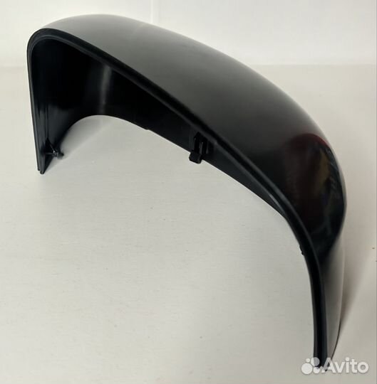Накладка правого зеркала Ford focus 3