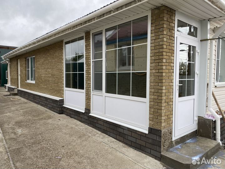 Остекление крыльца веранды беседки бани тамбура