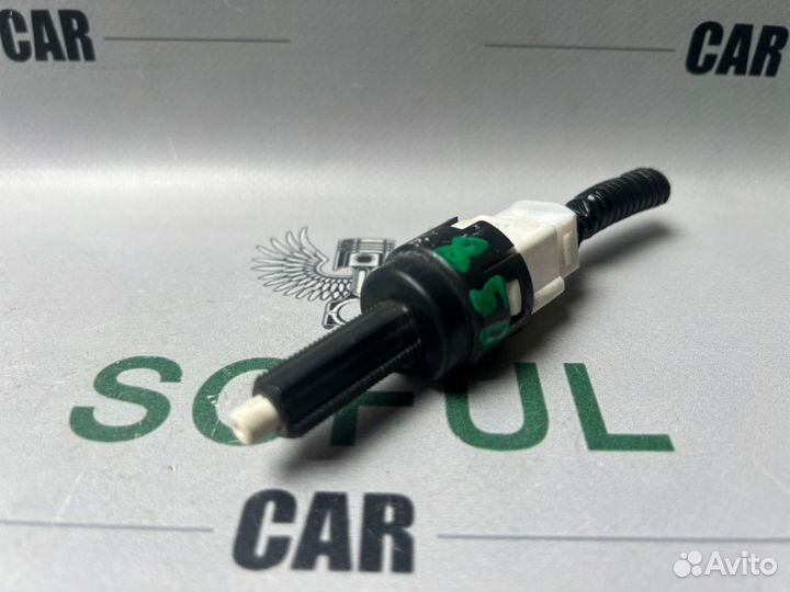 Концевик педали тормоза Honda Civic 8 5D