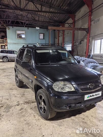 Chevrolet Niva 1.7 МТ, 2010, 180 000 км