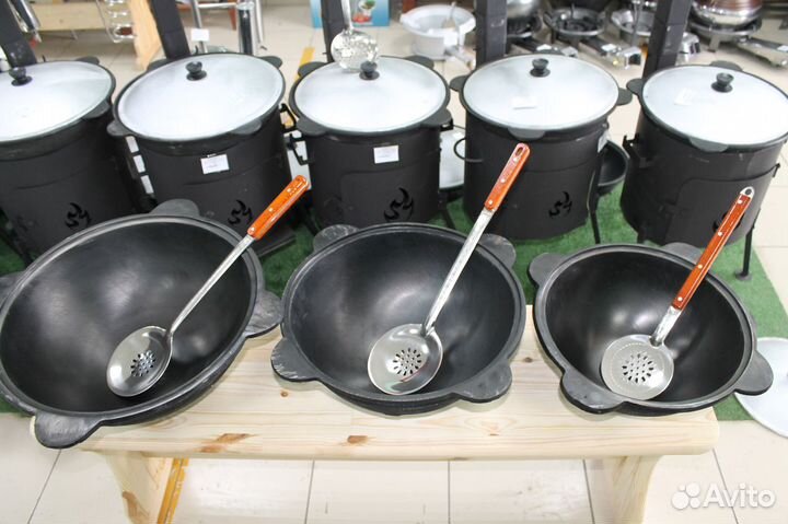 Печь под казан с трубой и с дверью