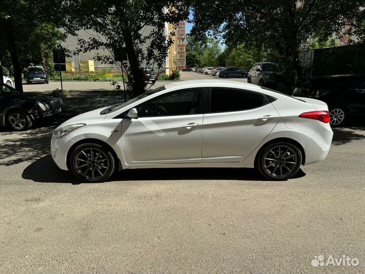 Hyundai Elantra 1.6 AT, 2013, 180 000 км