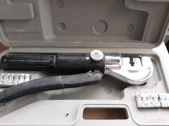 Аренда. Инструмент для работы с проводкой