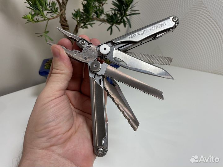 Мультитул Leatherman Wave Plus