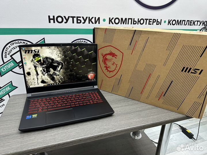 MSI katana 16 ядер Core i7-11800 16Gb RTX3060 SSD