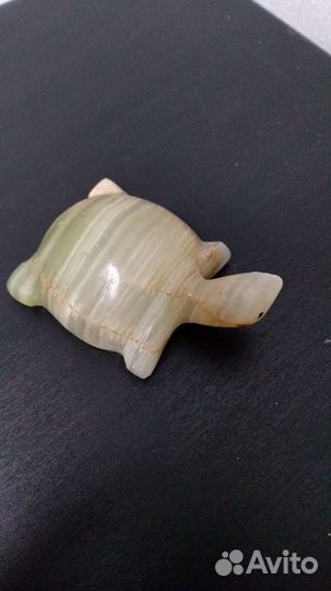 Черепаха из оникса
