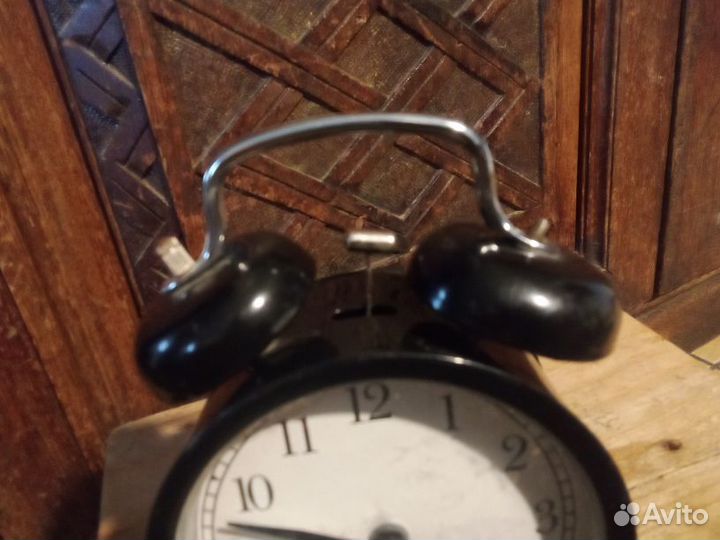 Часы будильник IKEA