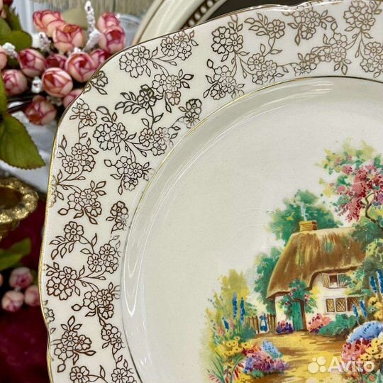 Антиквариат блюдо H&K герб (лев и единорог)