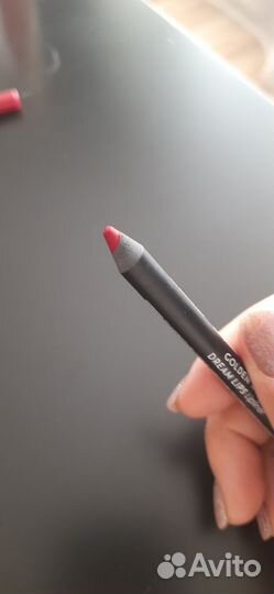 Карандаш для губ красный Golden Rose 525