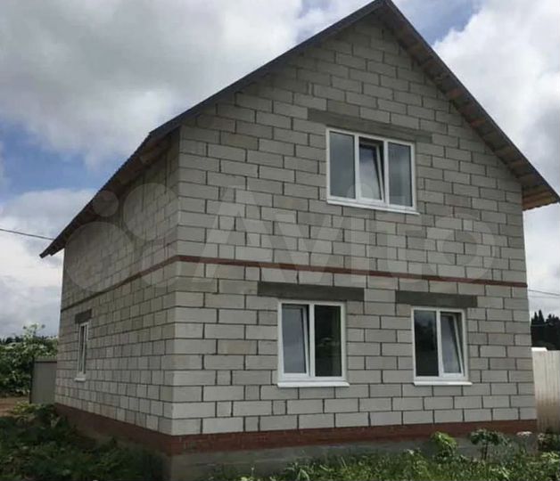 Коттедж 110 м² на участке 8 сот.