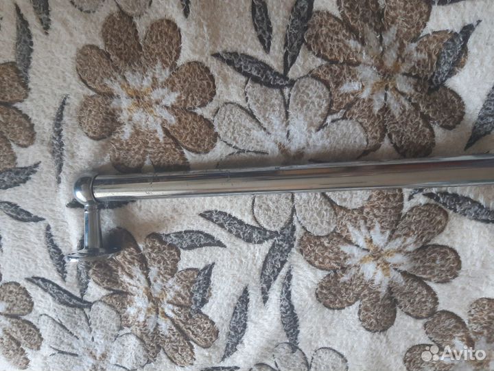 Штанга для гардеробной