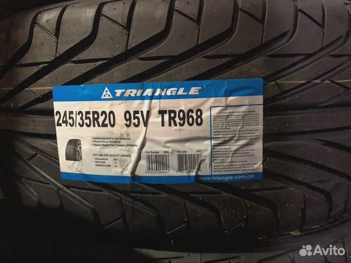 Triangle TR968 245/35 R20 94V