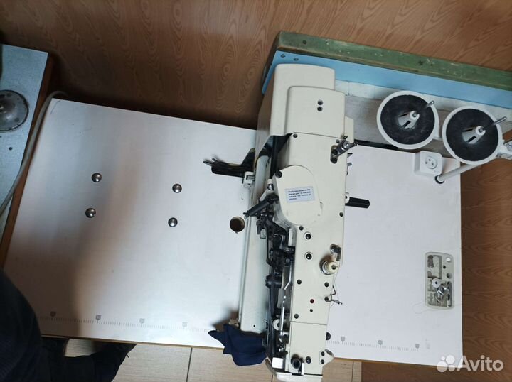 Петельная машина Zoje 782