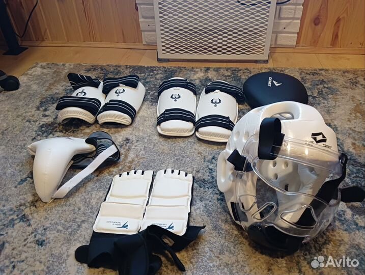 Экипировка для тхеквондо