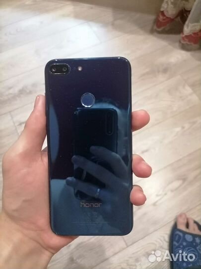 Телефон