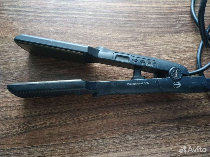 Выпрямитель утюжок для волос