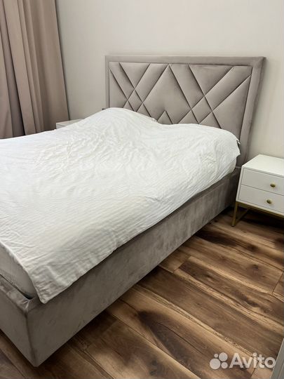 Кровать 160х200 б/у