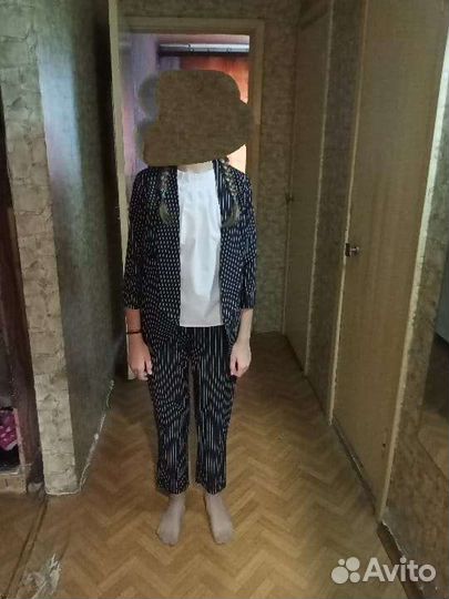 Костюм женский