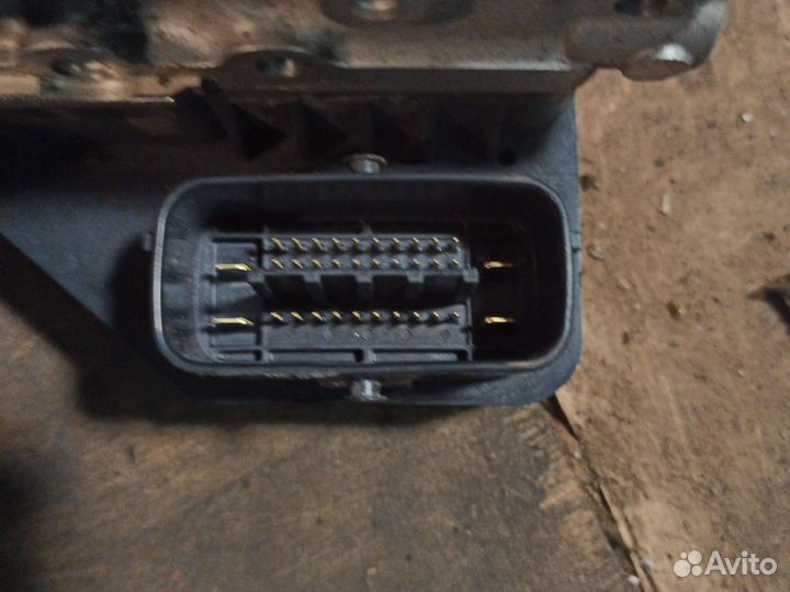 Блок ABS Lexus RX 350