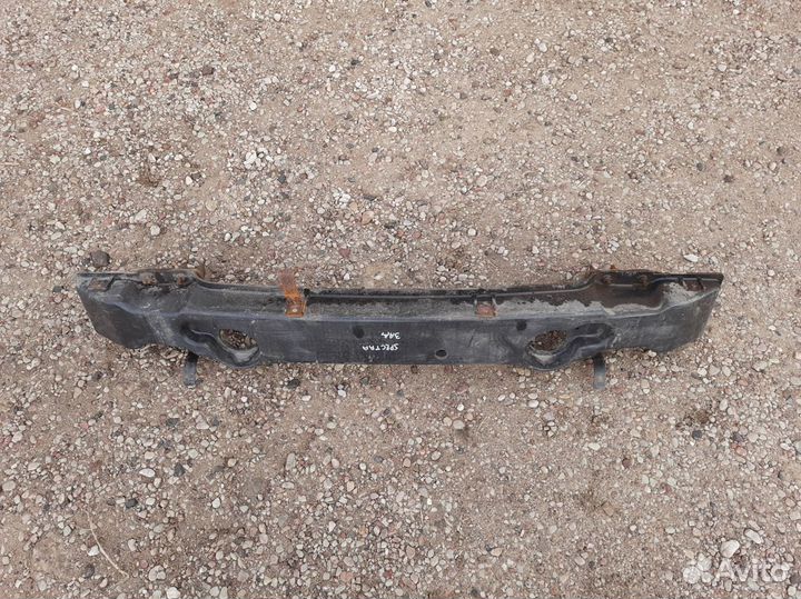 Усилитель заднего бампера Киа Спектра