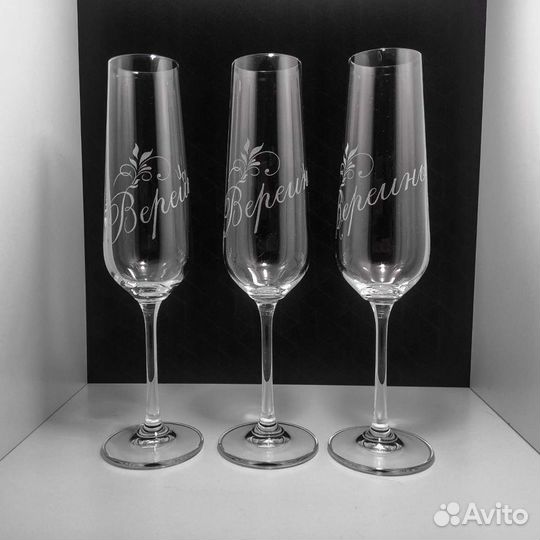 Гравировка на свадебных бокалах
