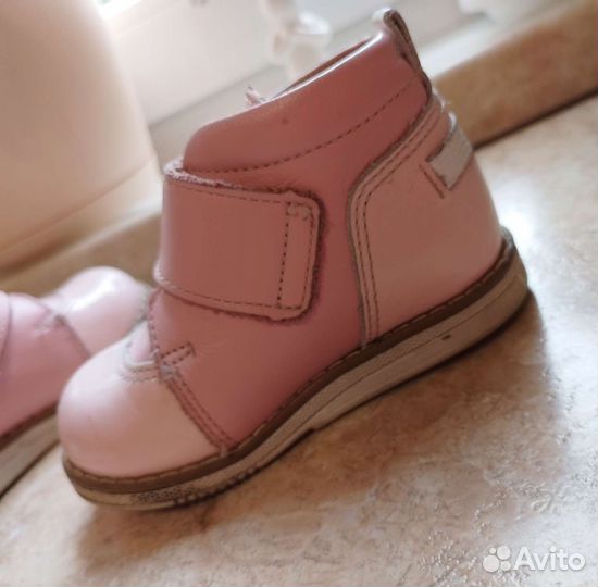 Сапожки для девочки