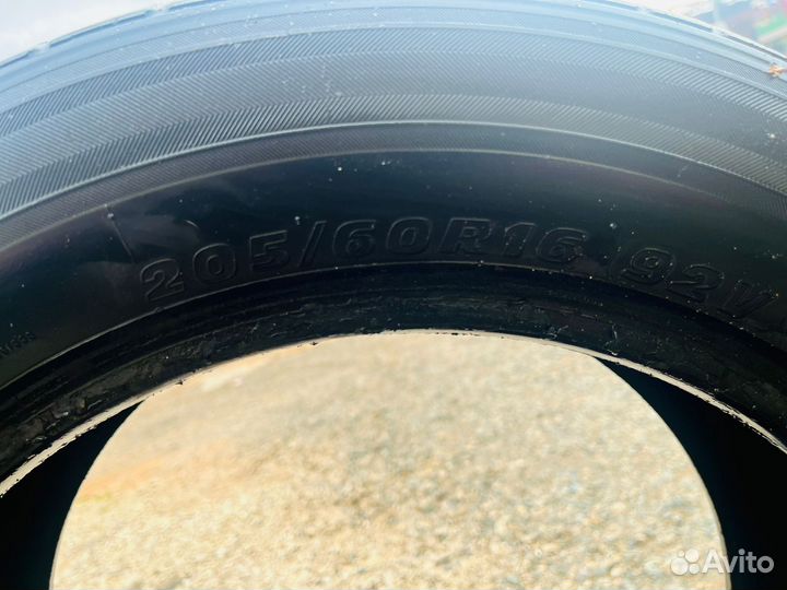 Kumho Solus KH17 205/60 R16