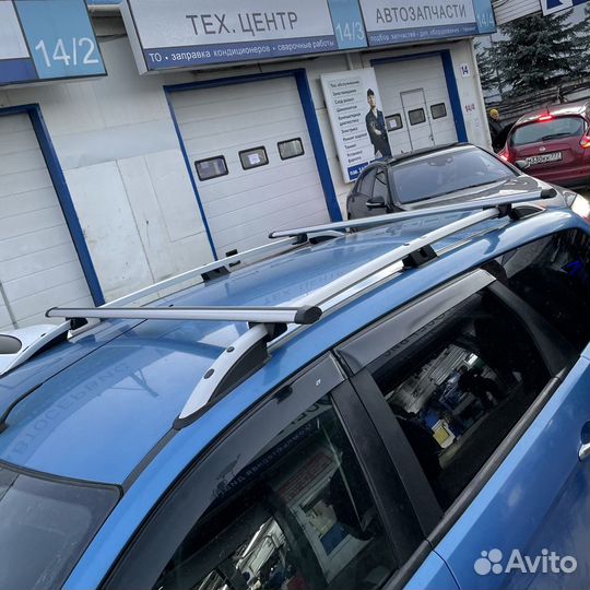 Багажник поперечины на крышу Ford Focus