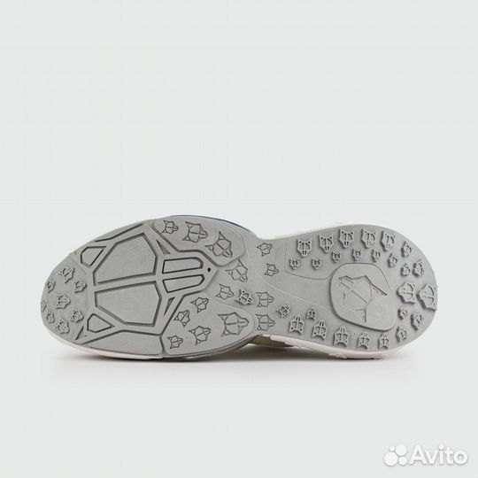 Naked wolfe White Wmns