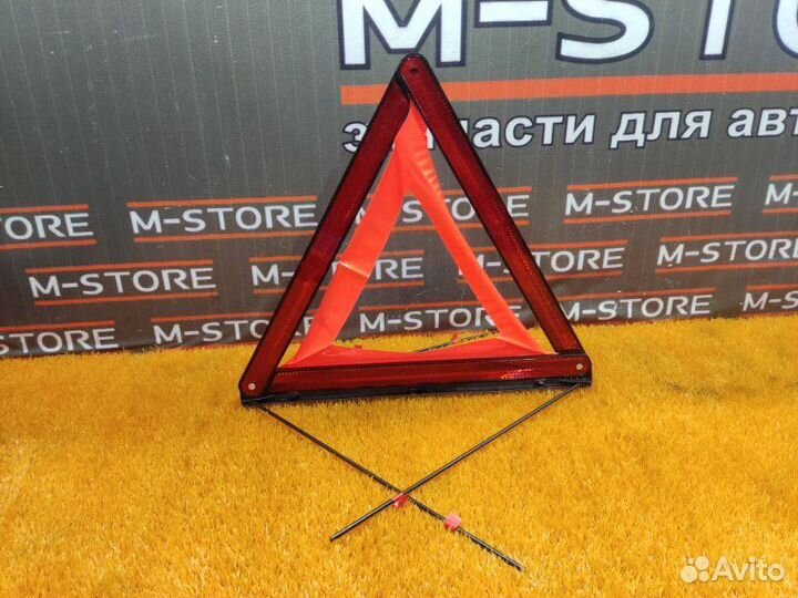 Знак аварийной остановки Bmw 5-Series F10 N52B30