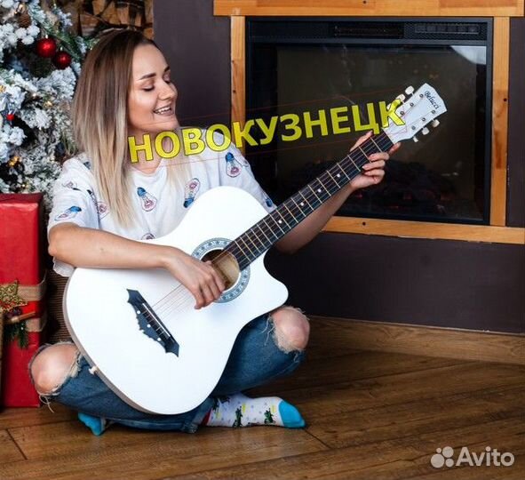 Гитара акустическая