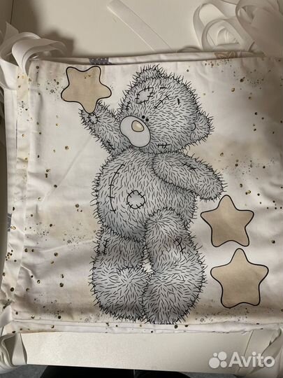 Комплект бортиков в кроватку (с подушками)