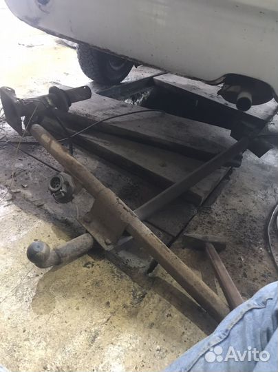 Фаркоп на ваз 2107